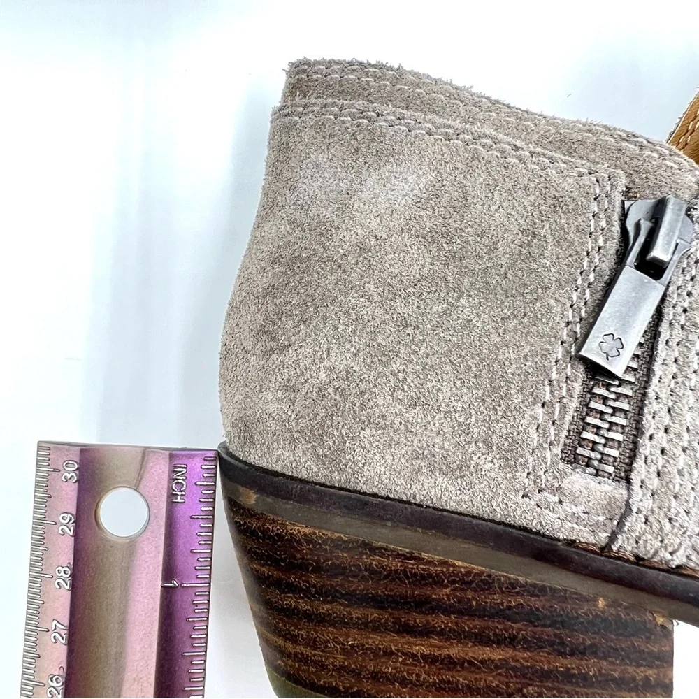 Lucky Brand Womens Fhuna Grey Suede Leather Chevron Ankle Boots Booties Shoes 7‎